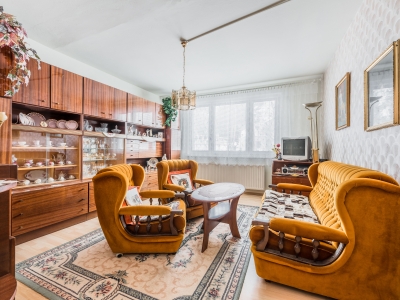 GARANT REAL - predaj 2 izbový byt, 58 m2, čiastočná rekonštrukcia, Sabinovská ulica, Prešov