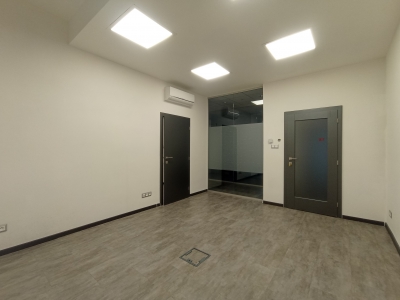 GARANT REAL - prenájom kancelársky priestor, 17 m2, Budovateľská ulica, Prešov