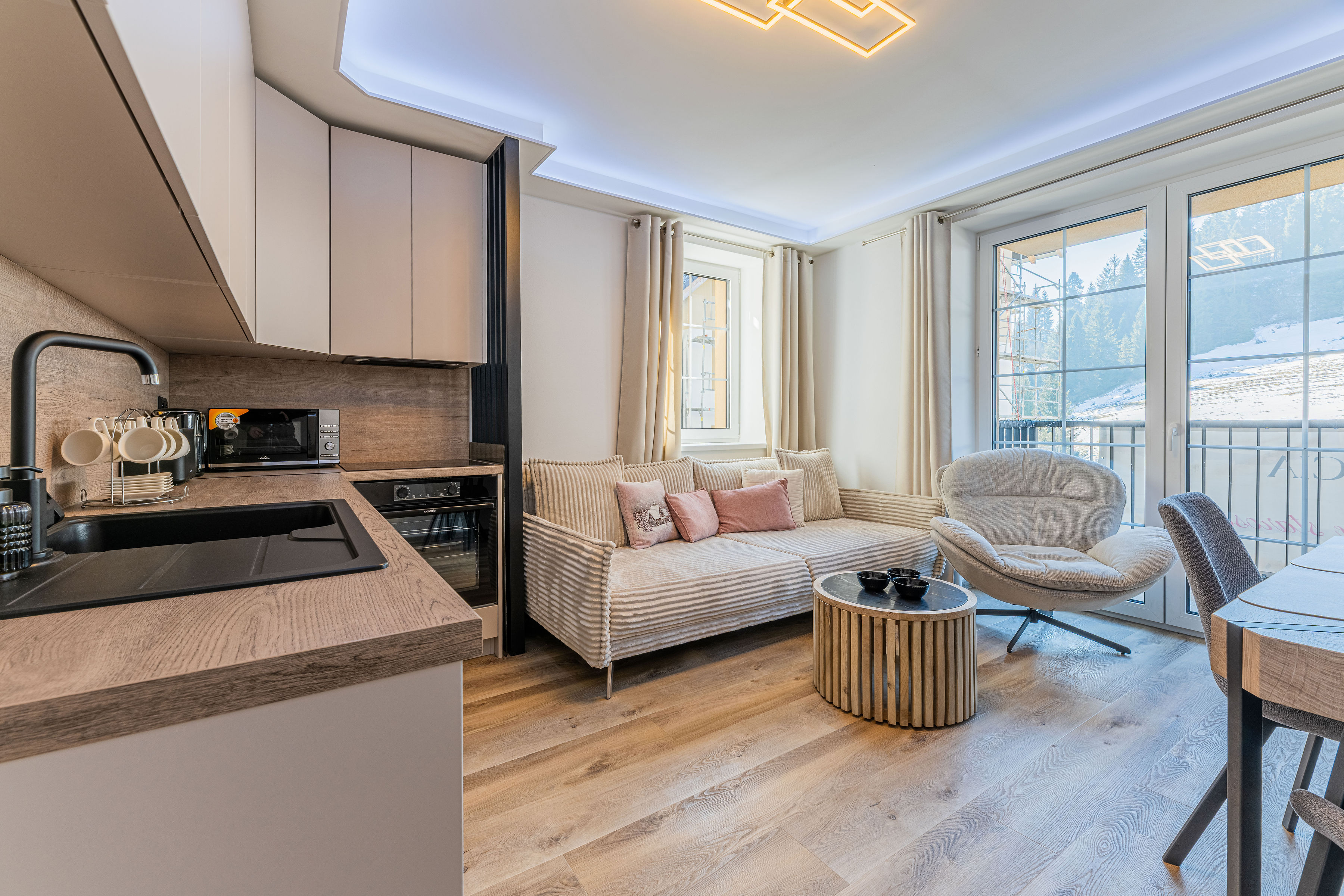 GARANT REAL - exkluzívne predaj novozariadeného apartmánu v komplexe Apartmány Litmanová