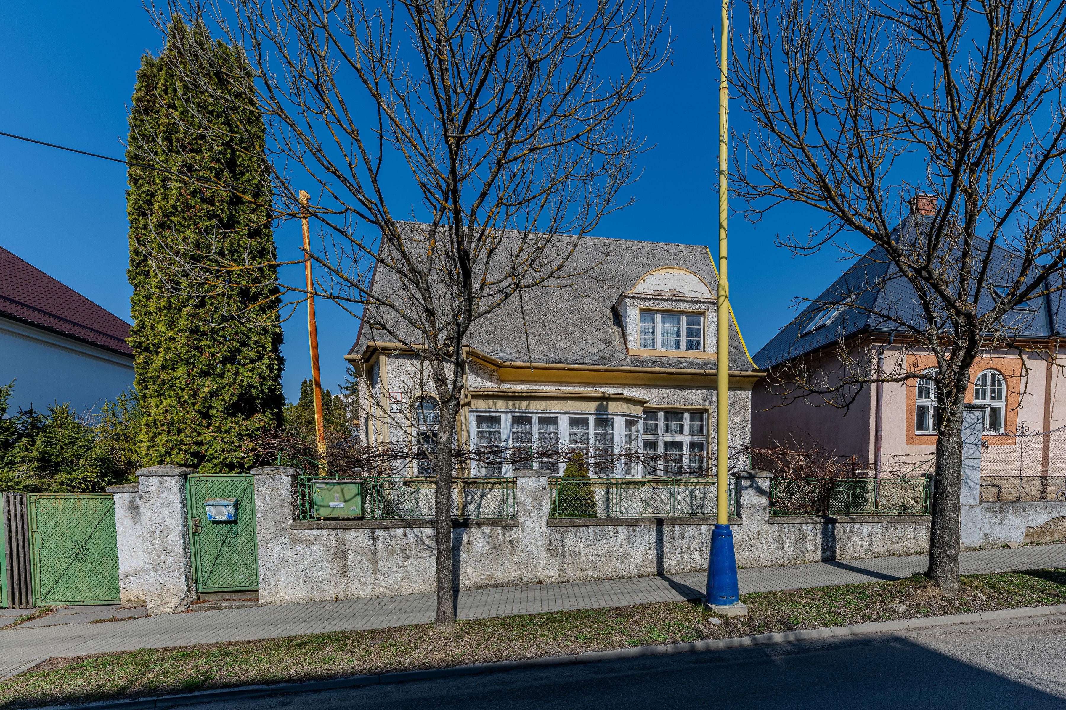 GARANT REAL predaj 5 -izbový dvojpodlažný rodinný dom  Prešov, Táborisko, Sládkovičova ul.