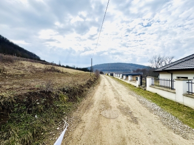 GARANT REAL predaj stavebný pozemok 600 m2/ 2370 m2, Veľký Šariš, Kanaš