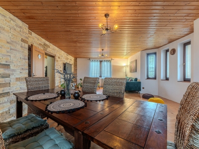 GARANT REAL - PRIESTRANNÝ TEHLOVÝ RODINNÝ DOM V TICHOM PROSTREDÍ S INVESTIČNÝM POTENCIÁLOM – PODHORANY